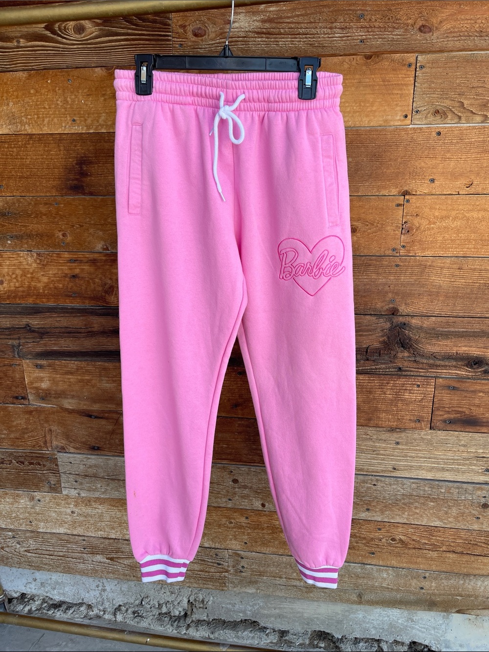 Barbie Pink Jogger Sweatpants Women’s Medium Embroidered Heart Logo Lounge Pants